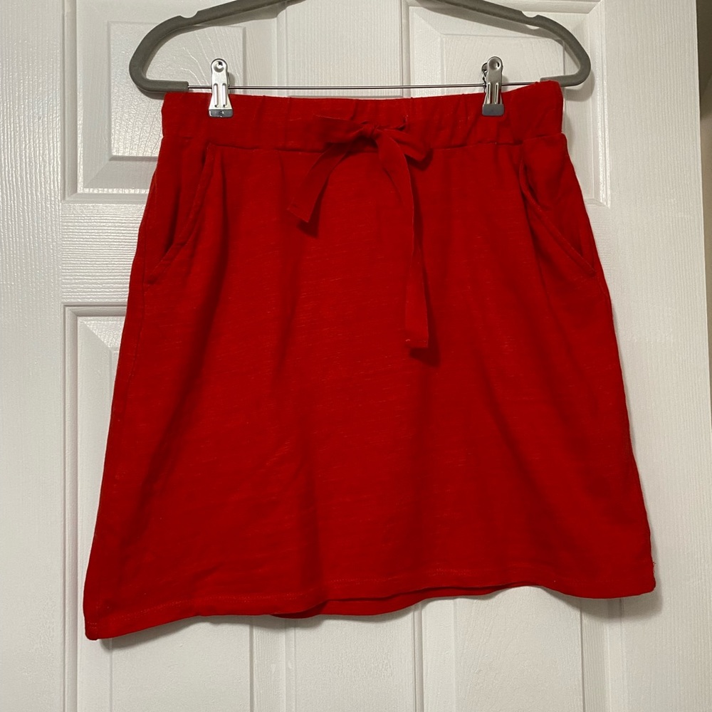 Casual red loft skirt